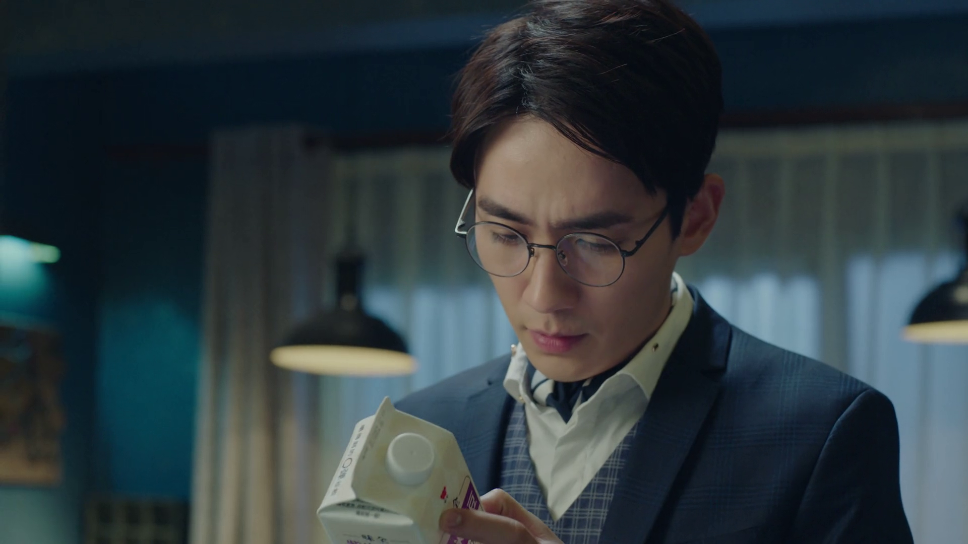 sw with milk carton